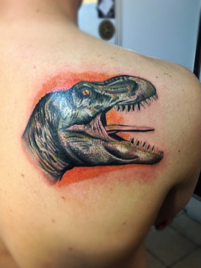 18_tattoo_dinosaur