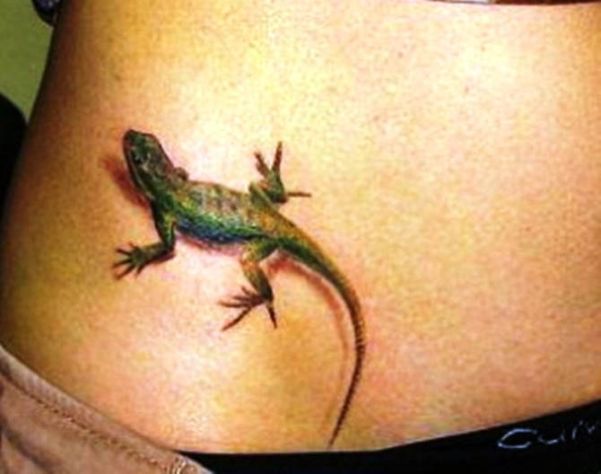 05-green-lizard-tattoo
