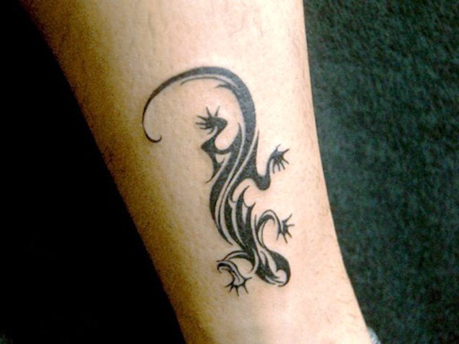 22-polynesian-lizard-tattoo