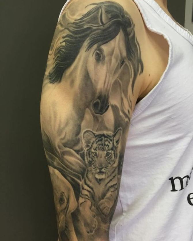 17 Horse Tattoo Sleeve - 20 Horse Tattoos
