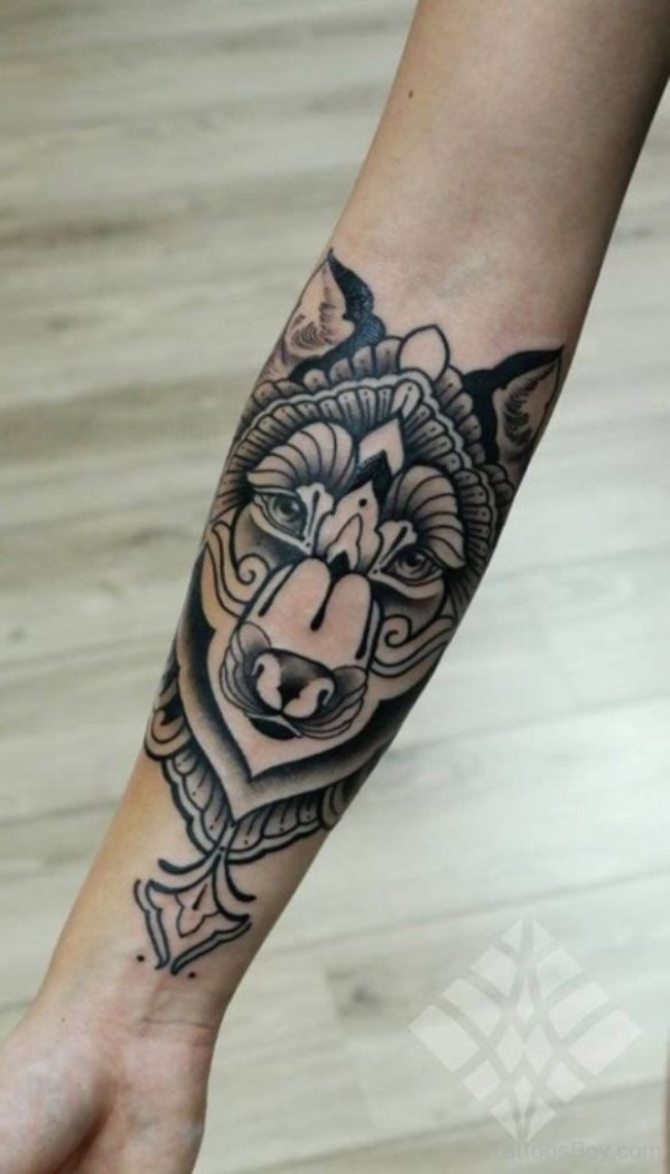 Wolf Maori Tattoo