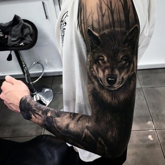 Wolf Tattoo