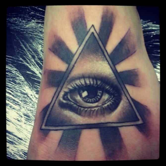  All Seeing Eye Tattoo - 20+ Pyramid Tattoos <3 <3