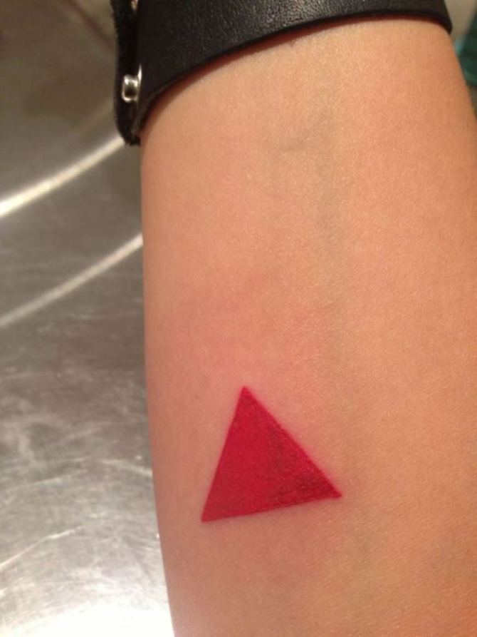  Red Triangle Tattoo - 40+ Triangle Tattoos <3 <3