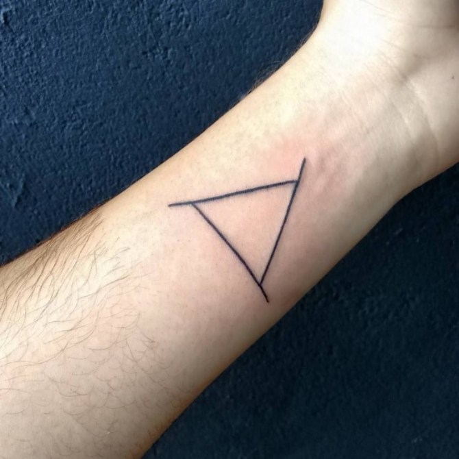 Triangle Tattoo - 40+ Triangle Tattoos <3 <3