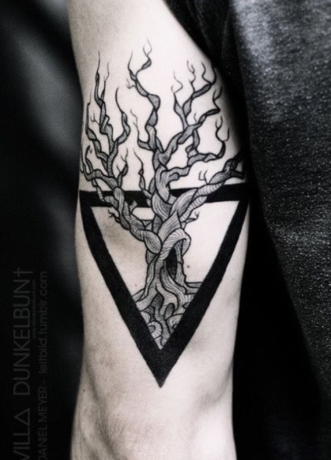 Tattoo on Arm for Men - 40+ Triangle Tattoos <3 <3