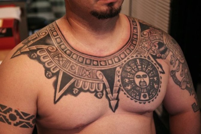 Round Polynesian Tattoo - Round Tattoos <3 <3