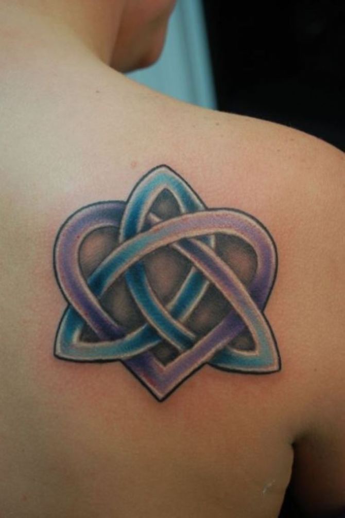 Celtic Trinity Knot Tattoo - 30+ Knot Tattoos <3 <3