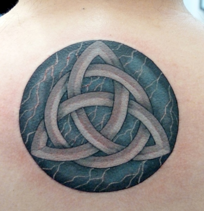  Irish Knot Tattoo - 30+ Knot Tattoos <3 <3