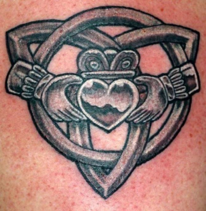 Claddagh Tattoo Celtic Knot - 30+ Knot Tattoos <3 <3