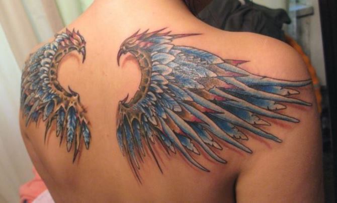 Tattoo on Shoulder Blade for Girls - 20+ Wings Tattoos <3 <3