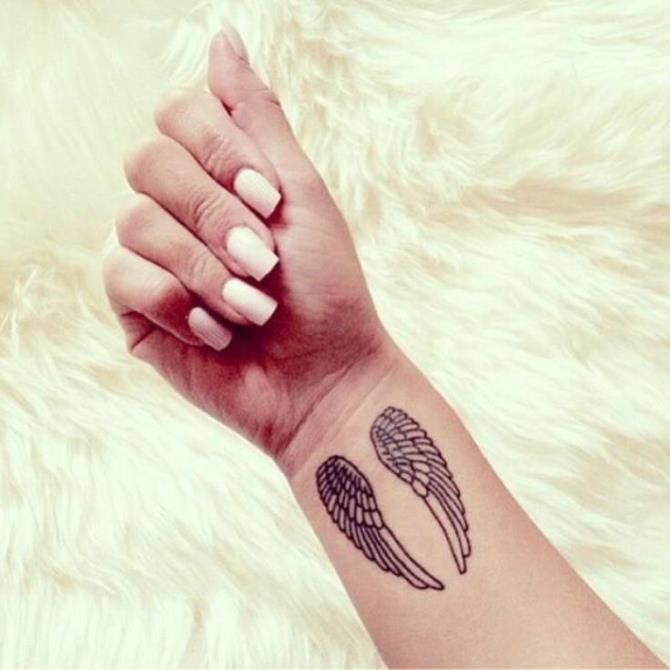  Angel Wings Wrist Tattoo - 20+ Wings Tattoos <3 <3