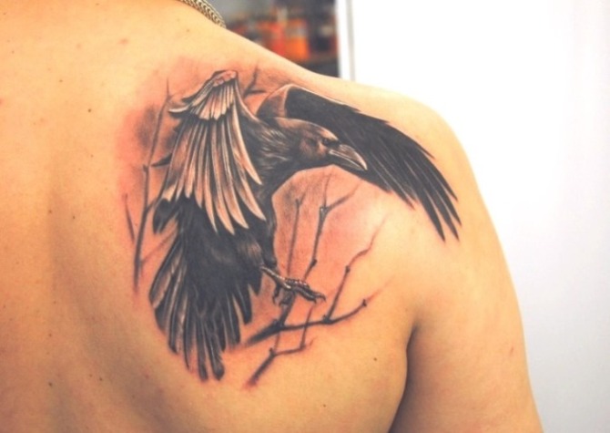 Tattoo on Back of Men's - Raven Tattoos <3 <3