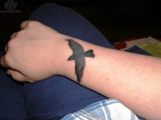  Small Raven Tattoo - Raven Tattoos <3 <3