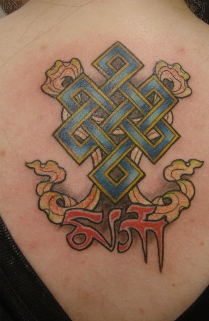  Tibetan Endless Knot - 30+ Knot Tattoos <3 <3