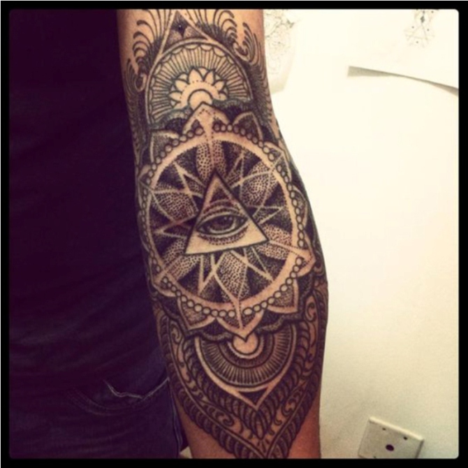 Tattoo Illuminati