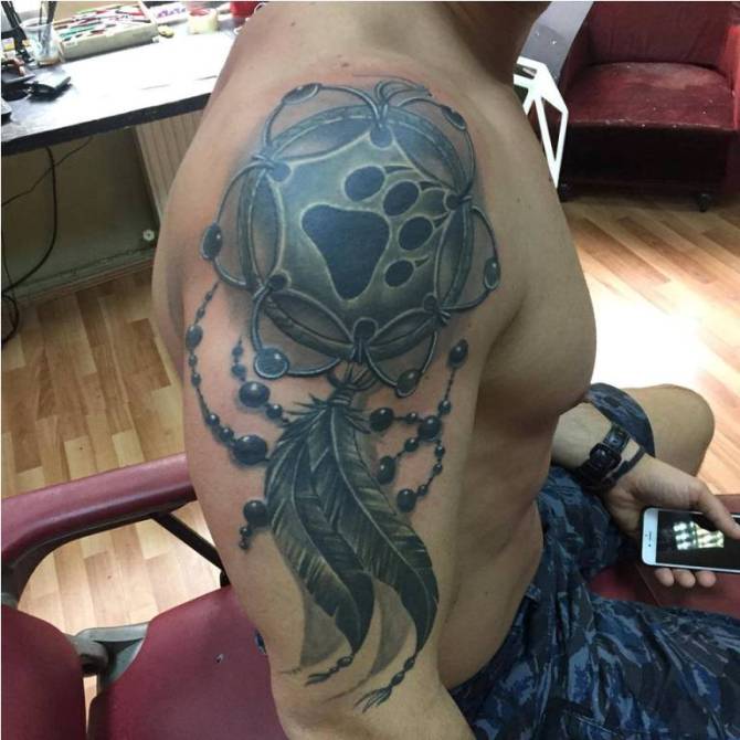 Dreamcatcher Shoulder Tattoo