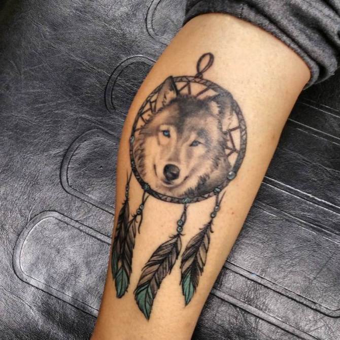 Wolf Dreamcatcher Tattoo