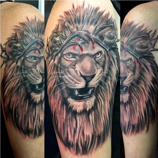 13-lion-with-crown-of-thorns-tattoo