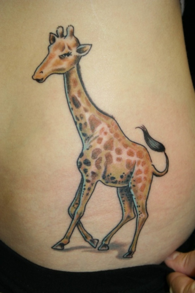 16-giraffe-tattoo-images
