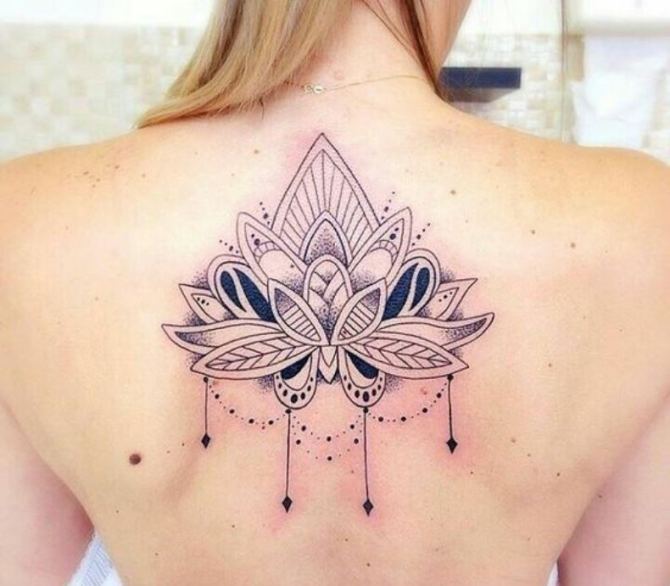 02 Black and White Tattoo Art - 30 White Tattoos