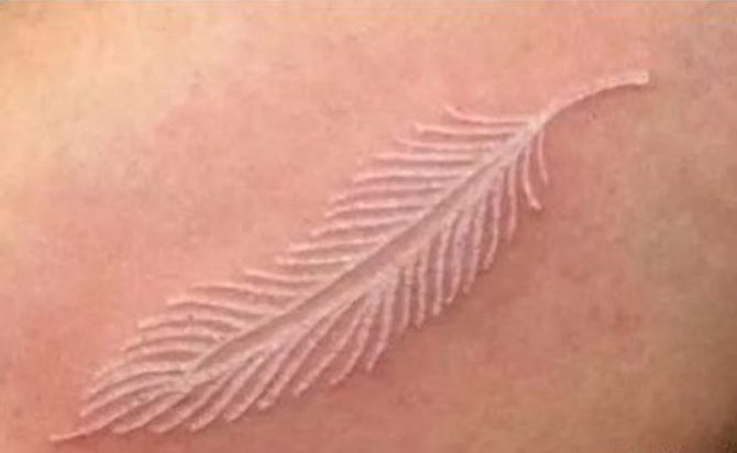 25 White Tattoo Feather - 30 White Tattoos