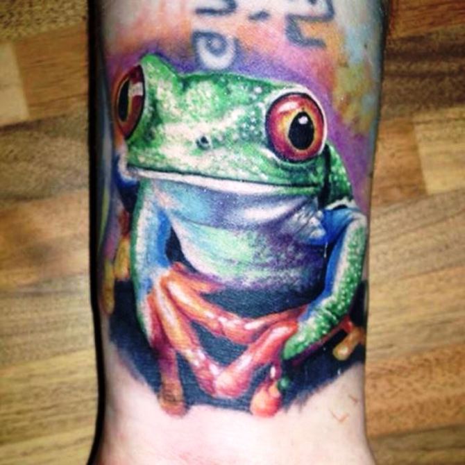 30 Small Frog Tattoo - 40 Frog Tattoos