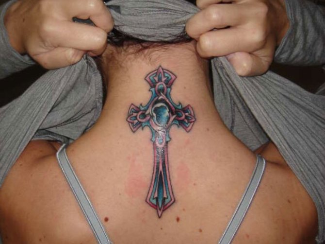 Cross Tattoo Designs Female