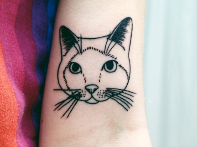 Simple Cat Tattoo Designs