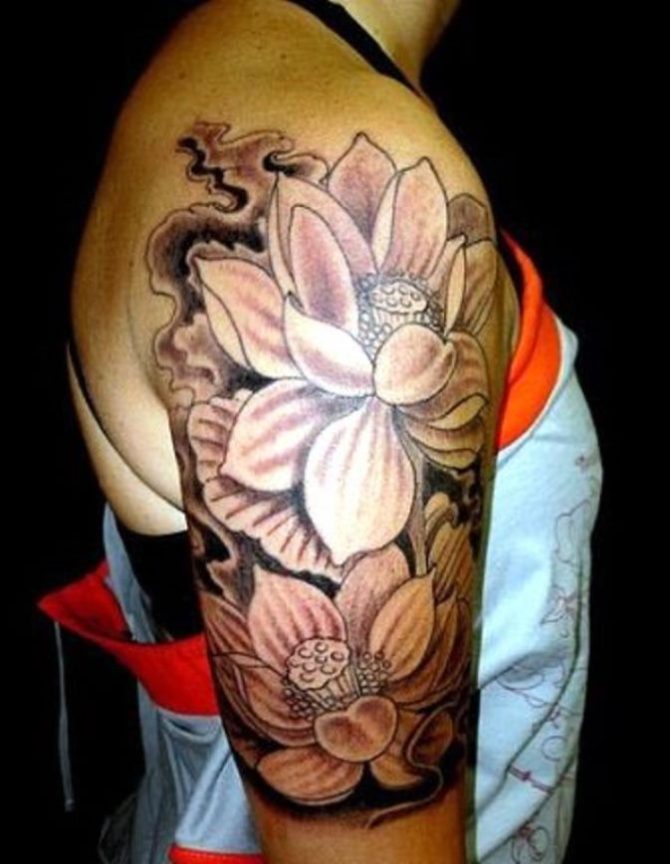 Women Half Sleeve Tattoo