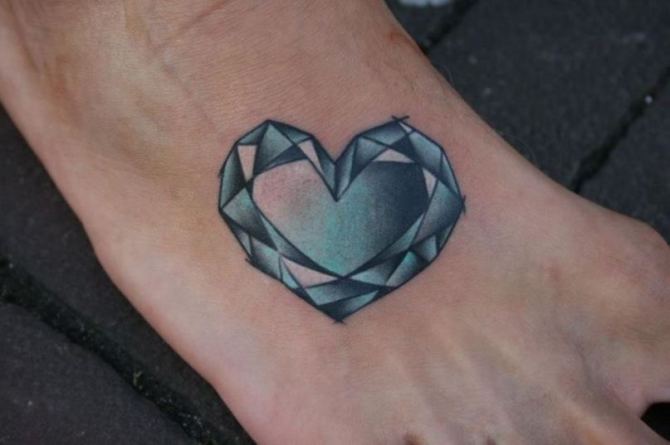 Diamond Heart Tattoo Designs