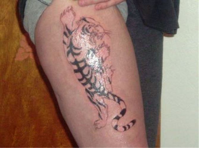  Tiger Tattoo on Thigh - 40 Tiger Tattoos <3 <3