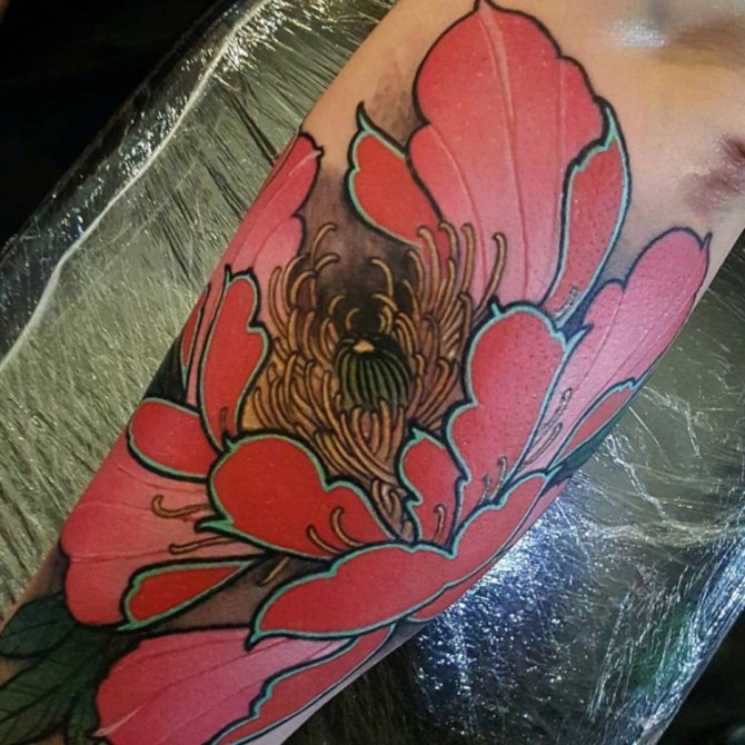  Japanese Lotus Flower Tattoo - Chrysanthemum Flower Tattoos