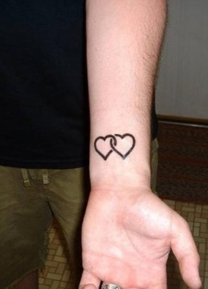  Simple Heart Tattoo Designs - 40+ Heart Tattoos <3 <3