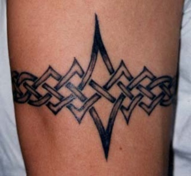  Celtic Knot Armband Tattoo - 30 Best Armband Tattoos <3 <3
