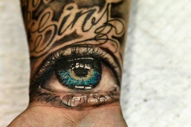 01 3d Eye Tattoo